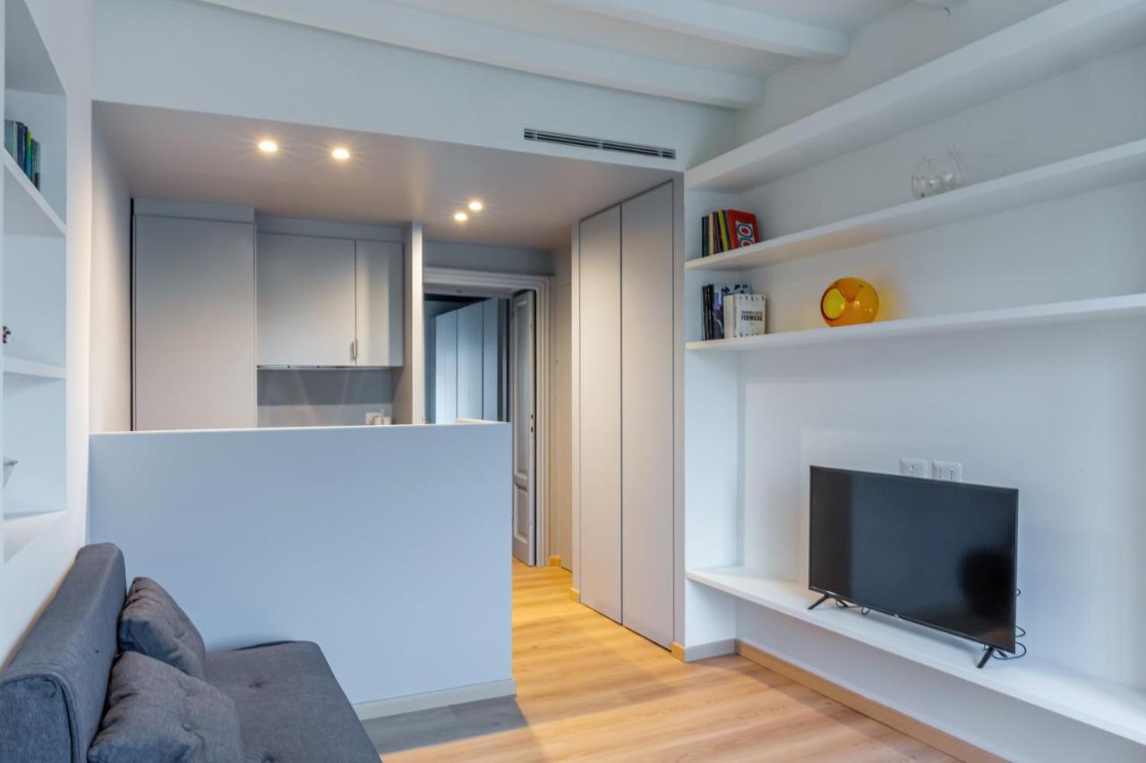 Easylife - Accogliente E Moderno Bilocale In Zona Navigli Apartment Milan Bagian luar foto
