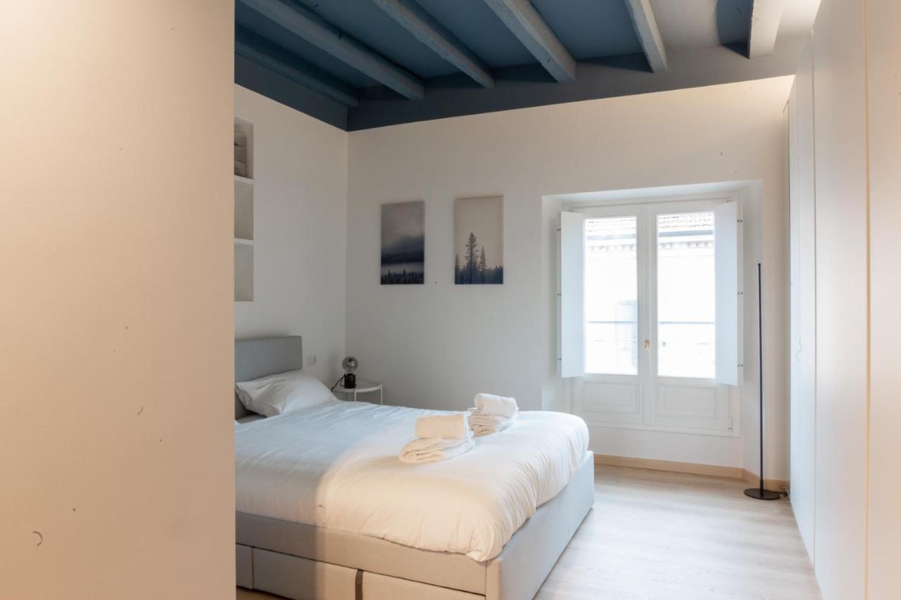 Easylife - Accogliente E Moderno Bilocale In Zona Navigli Apartment Milan Bagian luar foto