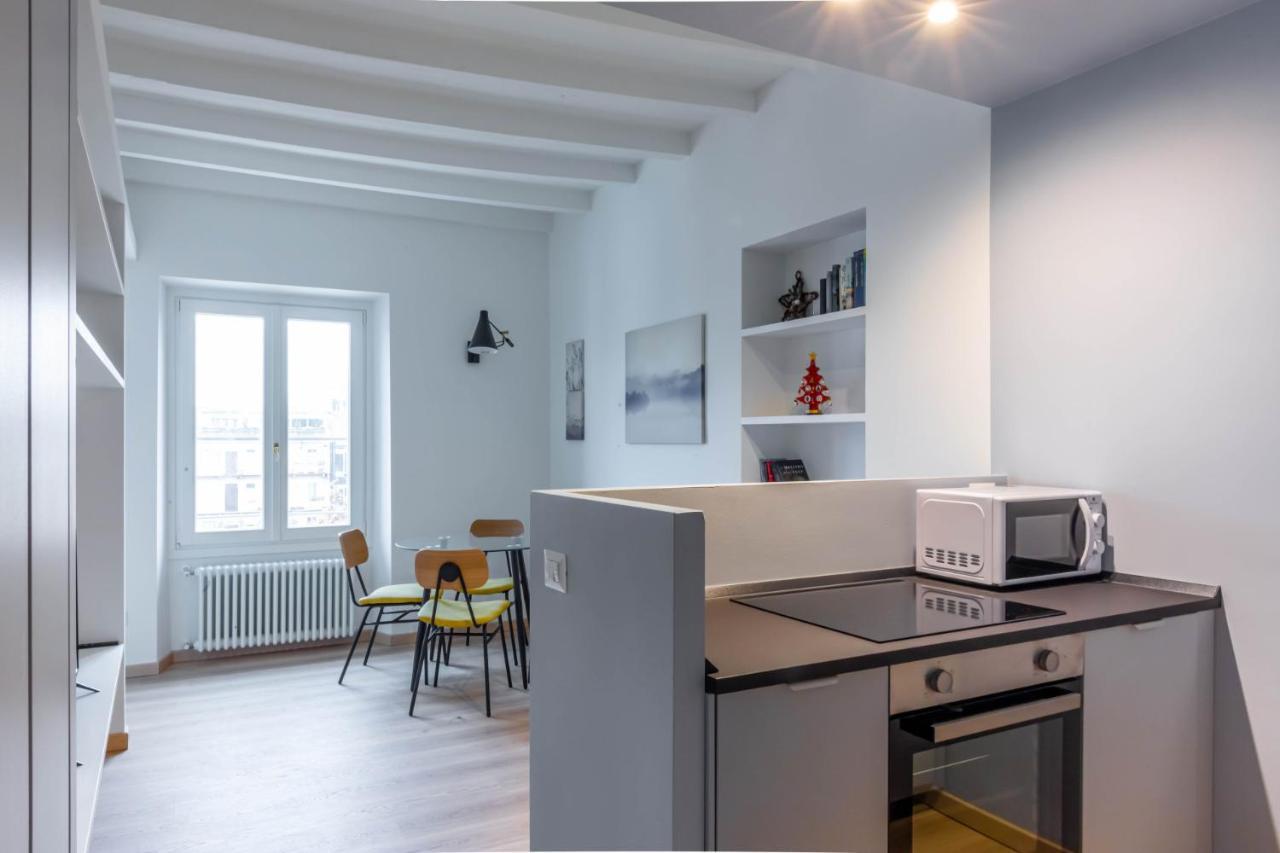 Easylife - Accogliente E Moderno Bilocale In Zona Navigli Apartment Milan Bagian luar foto